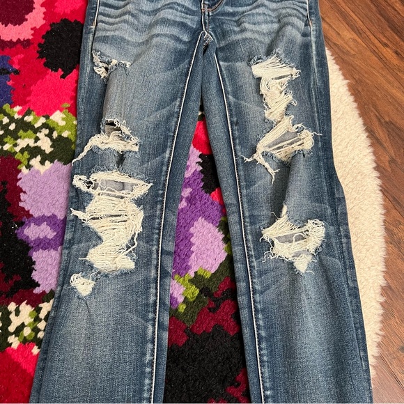 American Eagle Distressed Stretch Cropped Jeggings Size 4 - Picture 4 of 8
